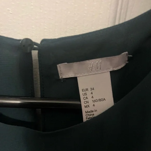 H&M Dark Green Ruffle Blouse - Picture 2 of 2